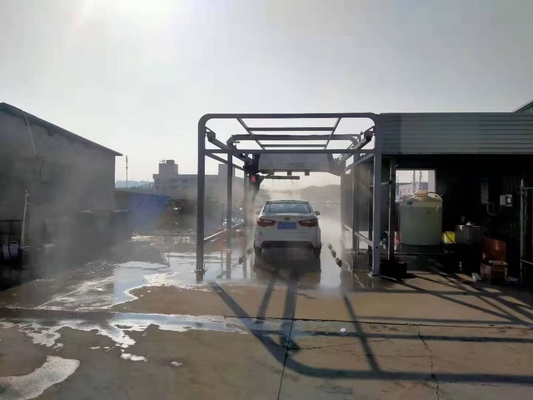 7500*3500*3200mm آلة غسل السيارات الآلية AC380V 100Bar