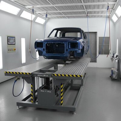 كابينة طلاء سيارات بارتفاع مقعد قابل للتعديل من 40 سم إلى 118 سم، قاعدة هيكل فولاذي 300 مم ومكونات تحكم شنايدر